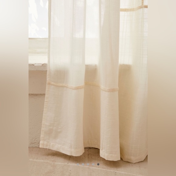 Urban Outfitters Curtain Set - Picture 4 of 7